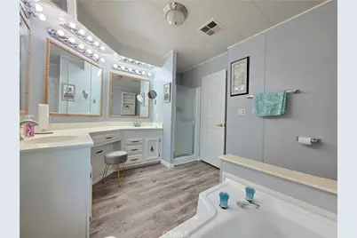28799 Via Playa Del Rey, Murrieta, CA 92563 - Photo 17