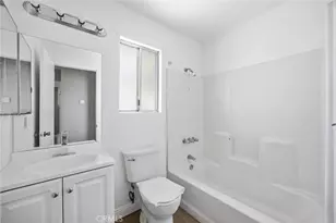 3604 Panama Ln, Bakersfield, CA 93313 - Photo 15