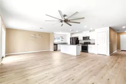 457 Cimarron, Perris, CA 92570 - Photo 5