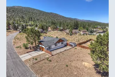 1170 Crestwood, Big Bear City, CA 92314 - Photo 7