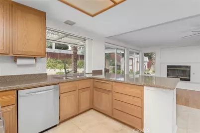 12823 Daisy Court, Yucaipa, CA 92399 - Photo 11