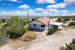 2929 Snow Line Dr, Pinon Hills, CA 92372 - Photo 7