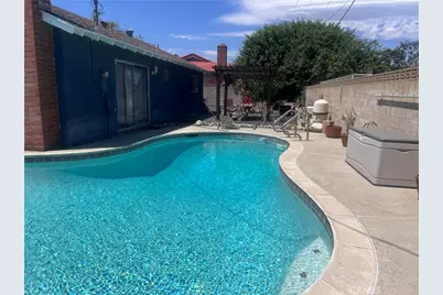 543 N Pampas, Rialto, CA 92376 - Photo 3