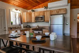 43734 Yosemite, Big Bear Lake, CA 92315 - Photo 9