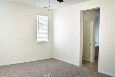 29274 Henderson, Highland, CA 92346 - Photo 17
