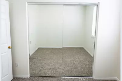 29274 Henderson, Highland, CA 92346 - Photo 27