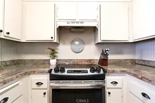 36153 Senna, Yucaipa, CA 92399 - Photo 11