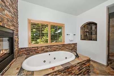 885 Del Norte, Lake Arrowhead, CA 92352 - Photo 23