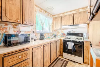 1499 Old Mountain Avenue #96, San Jacinto, CA 92583 - Photo 7