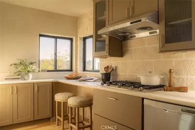 2890 Las Alturas Street, Los Angeles, CA 90068 - Photo 9