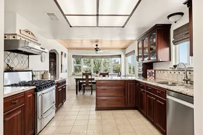11723 Holmes, Yucaipa, CA 92399 - Photo 17