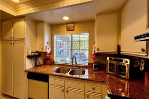 16520 Greystone Dr, La Mirada, CA 90638 - Photo 5