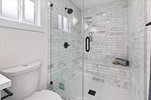 2430 S Cochran Ave, Los Angeles, CA 90016 - Photo 17
