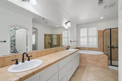 2426 Mary Clare, Corona, CA 92882 - Photo 19