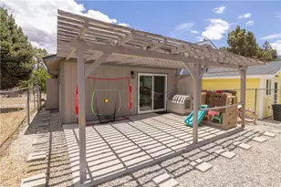 124 Wabash, Sugarloaf, CA 92386 - Photo 19