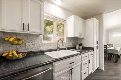 124 Wabash, Sugarloaf, CA 92386 - Photo 7