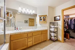 915 Brentwood Dr, Lake Arrowhead, CA 92352 - Photo 37