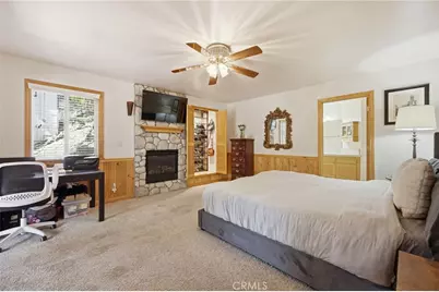 915 Brentwood Drive, Lake Arrowhead, CA 92352 - Photo 33