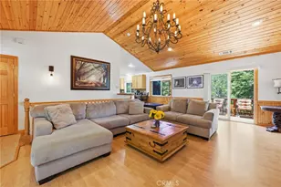 915 Brentwood Dr, Lake Arrowhead, CA 92352 - Photo 19