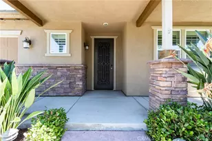 31562 Shoregrass Ln, Murrieta, CA 92563 - Photo 9