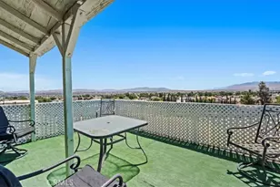 17681 View Mt Ct, Victorville, CA 92395 - Photo 31