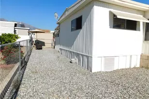 35218 Fir Ave, Yucaipa, CA 92399 - Photo 57