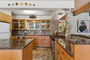 27711 Hamiltair Dr, Lake Arrowhead, CA 92352 - Photo 17
