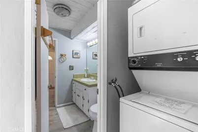 41747 Comstock, Big Bear Lake, CA 92315 - Photo 13
