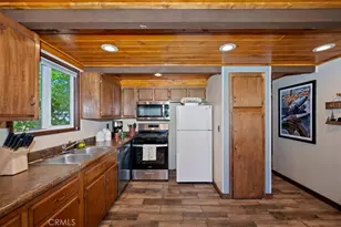 929 W Fairway, Big Bear City, CA 92314 - Photo 19