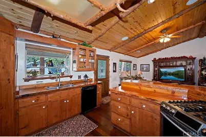 320 Eider Drive, Big Bear City, CA 92314 - Photo 15