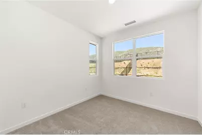 16094 Butterfly Drive, Fontana, CA 92336 - Photo 41