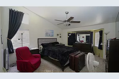 14049 Trigger, Victorville, CA 92392 - Photo 35