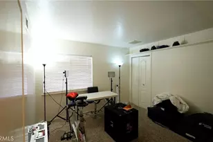 14049 Trigger, Victorville, CA 92392 - Photo 7