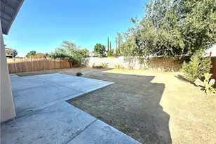 14990 Leaf Ln, Victorville, CA 92394 - Photo 21