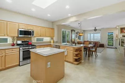 24494 Chamois, Corona, CA 92883 - Photo 5