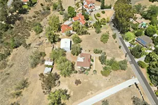 1464 Pacific St, Redlands, CA 92373 - Photo 27