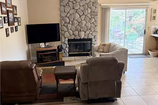 15025 Amorose, Lake Elsinore, CA 92530 - Photo 5