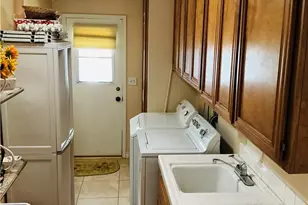 15025 Amorose, Lake Elsinore, CA 92530 - Photo 9