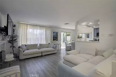 17572 Van Buren, Huntington Beach, CA 92647 - Photo 9
