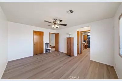 59187 Mesa Dr, Yucca Valley, CA 92284 - Photo 13