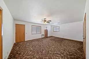 59187 Mesa Dr, Yucca Valley, CA 92284 - Photo 9