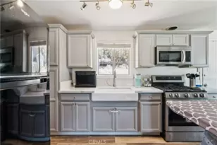 46436 Pioneertown, Big Bear City, CA 92314 - Photo 11