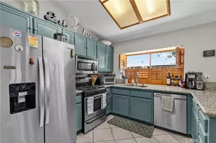 24728 Morning Mist Dr, Moreno Valley, CA 92557 - Photo 7