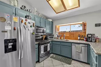 24728 Morning Mist Dr, Moreno Valley, CA 92557 - Photo 5