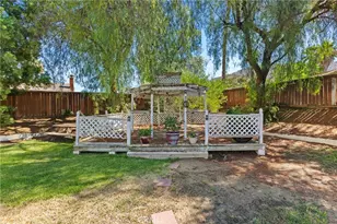 24728 Morning Mist Dr, Moreno Valley, CA 92557 - Photo 47