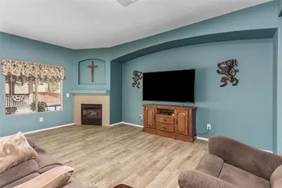 933 Driftwood, Banning, CA 92220 - Photo 5