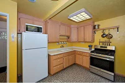 840 Elm, Big Bear Lake, CA 92315 - Photo 11