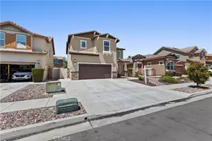 31536 Blossom Hill Ct, Murrieta, CA 92563 - Photo 13