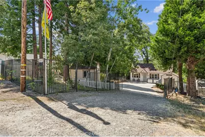 26472 Lake Forest, Twin Peaks, CA 92391 - Photo 21