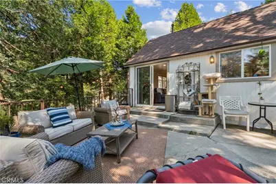 26472 Lake Forest, Twin Peaks, CA 92391 - Photo 15